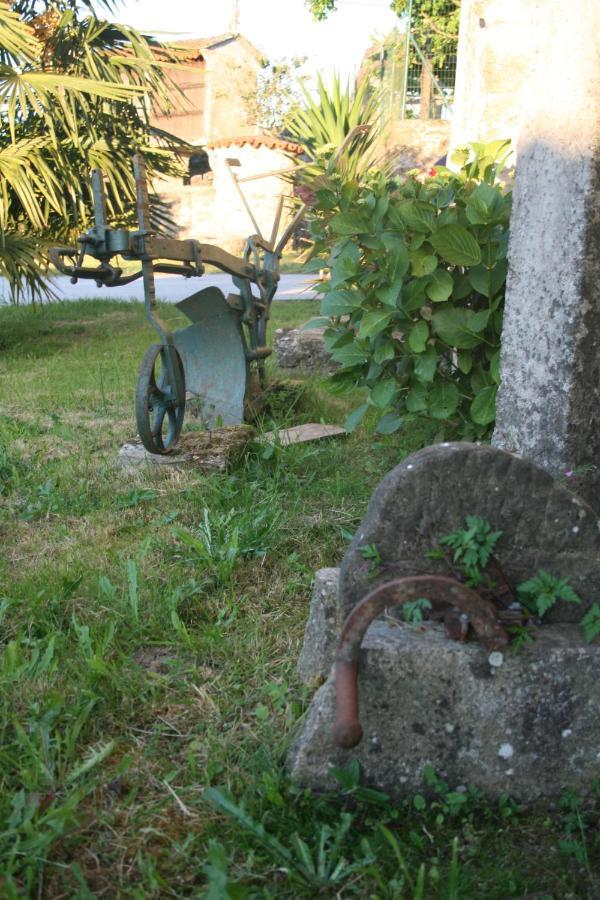 Villa Casa De Fares A Estrada Esterno foto